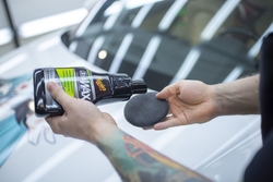 Meguiar's 3-in-1 Wax - leštěnka s voskem 3 v 1, 473 ml