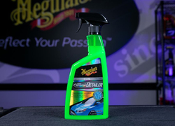 Meguiar's Hybrid Ceramic Detailer - hybridní keramický detailer pro odstranění lehkých nečistot a posílení ochrany, 768 ml