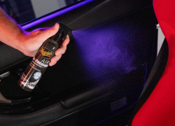 Meguiar's Air Re-Fresher Odor Fighting Spray - Black Chrome Scent - osvěžovač vzduchu v rozprašovači, vůně 