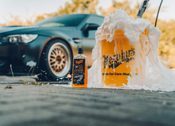 Meguiar's Gold Class Car Wash Shampoo & Conditioner - extra hustý autošampon s kondicionéry, 473 ml