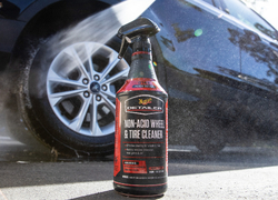 Meguiar's Non-Acid Wheel & Tire Cleaner - čistič na kola a pneumatiky, 946 ml