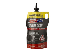 Plně syntetický převodový olej AMSOIL Severe Gear 75W-90 Synthetic Gear Lube 946 ml (1 quart) v balení pro snadné plnění